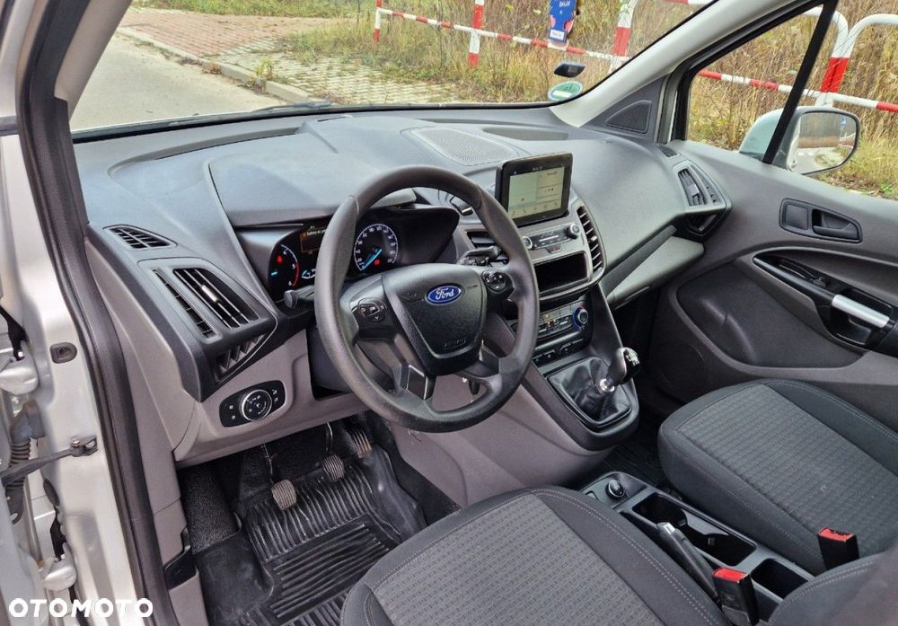 Ford transit connect - 19
