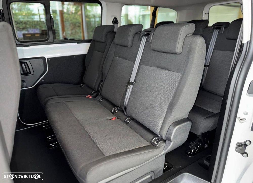 Peugeot e-Expert 75 kWh Semi-Vidrado Premium Long - 14