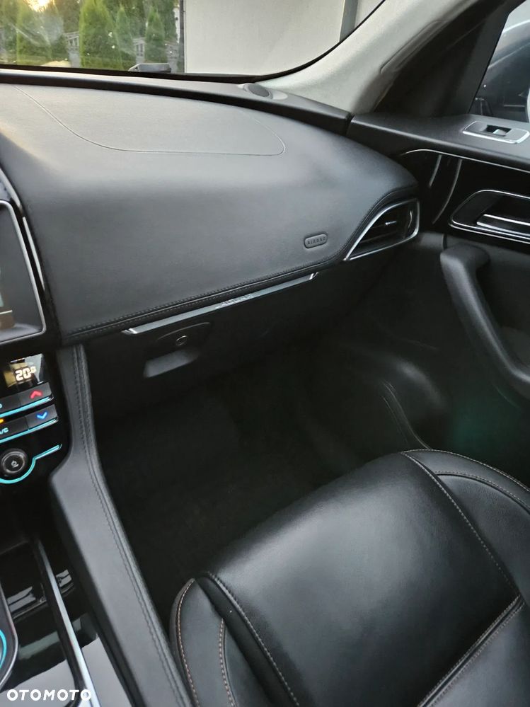 Jaguar F-Pace 2.0 i4P AWD Prestige - 17