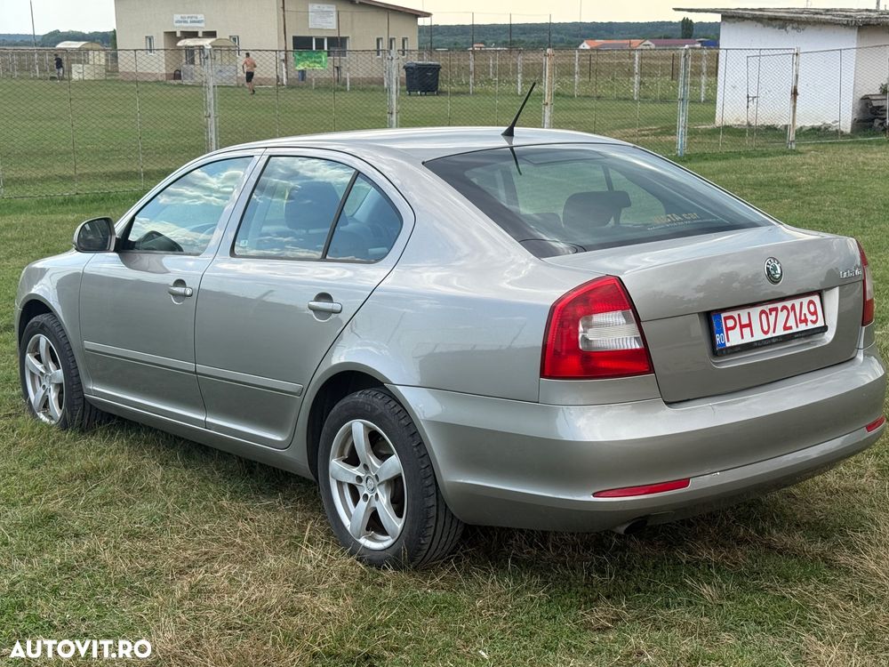 Skoda Octavia 2.0 TDI DPF Elegance - 5