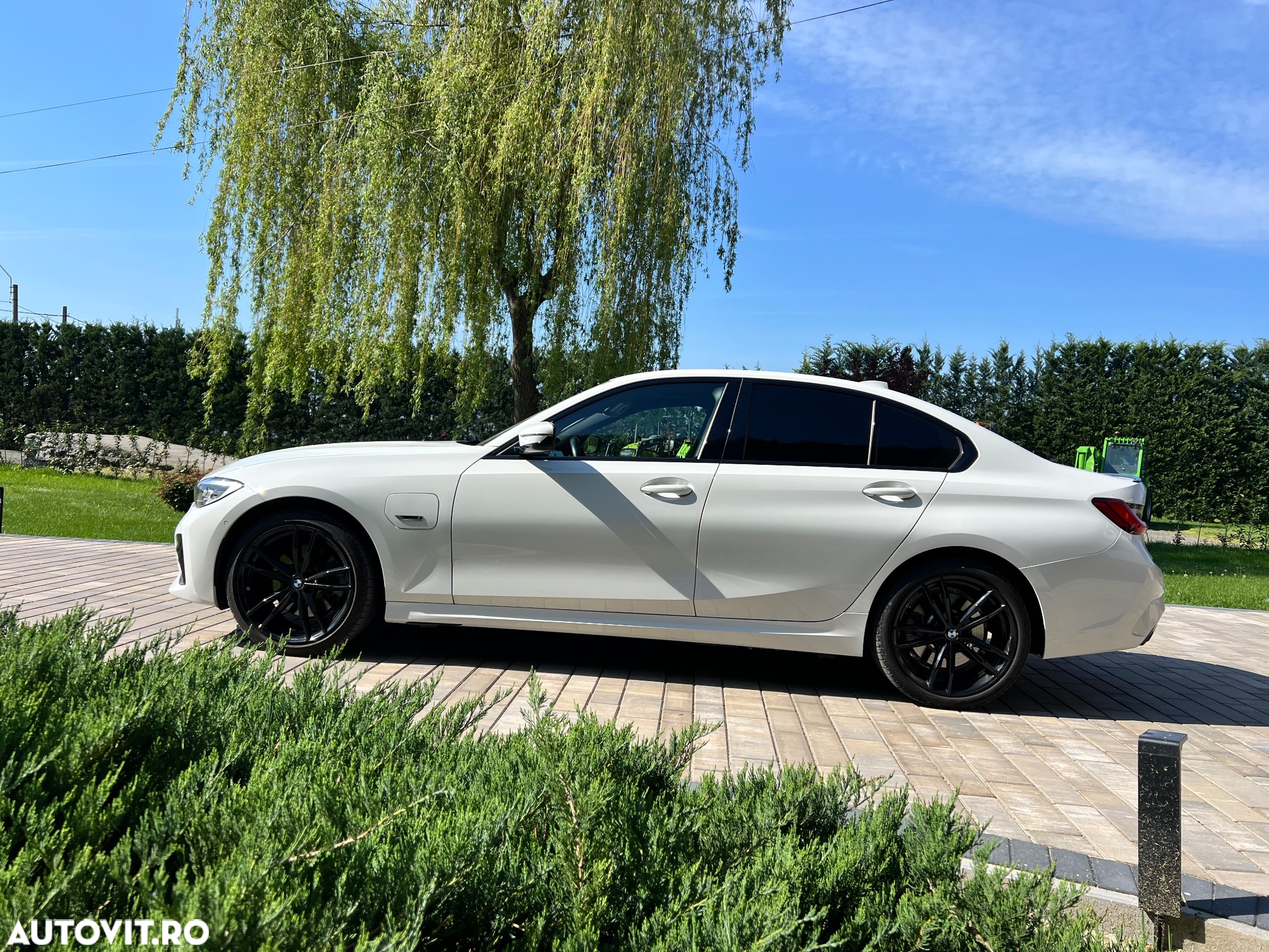 BMW Seria 3 320e Aut. M Sport - 7