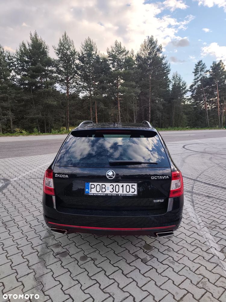 Skoda Octavia 2.0 TDI RS DSG - 6