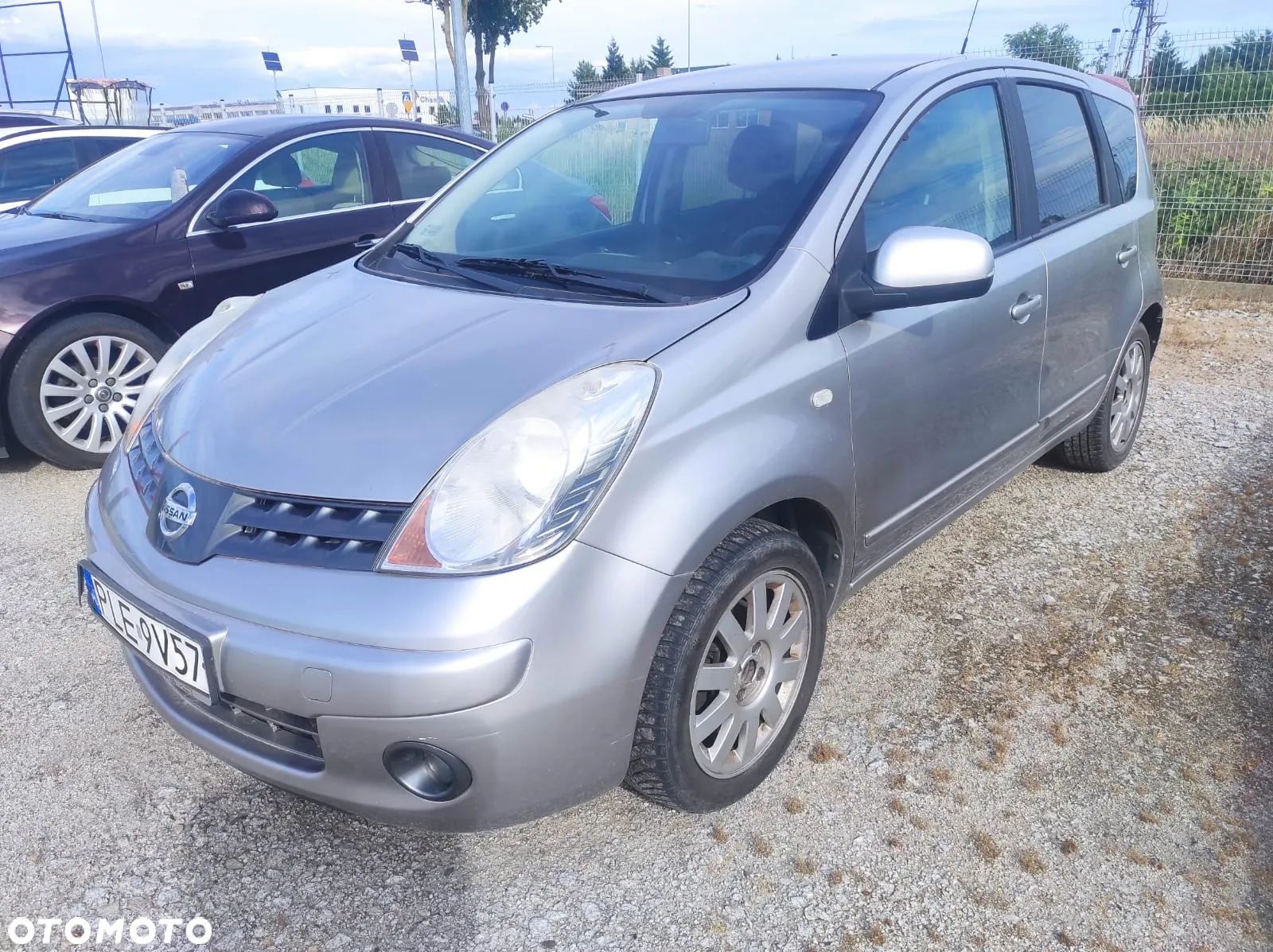 Nissan Note - 1