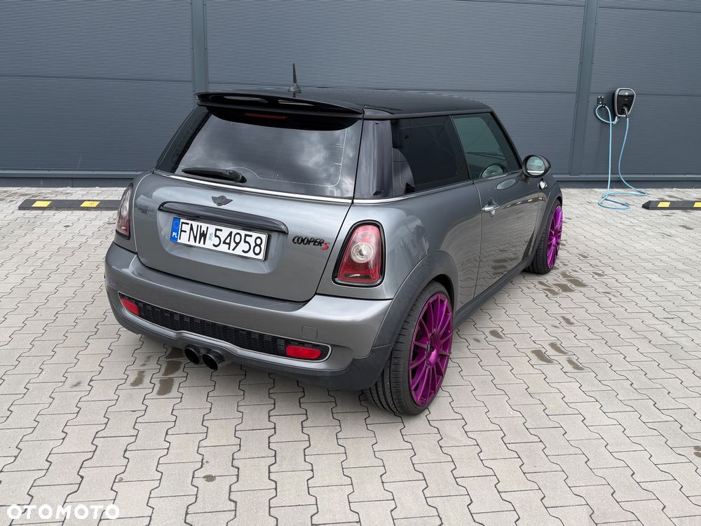 MINI Cooper S - 8