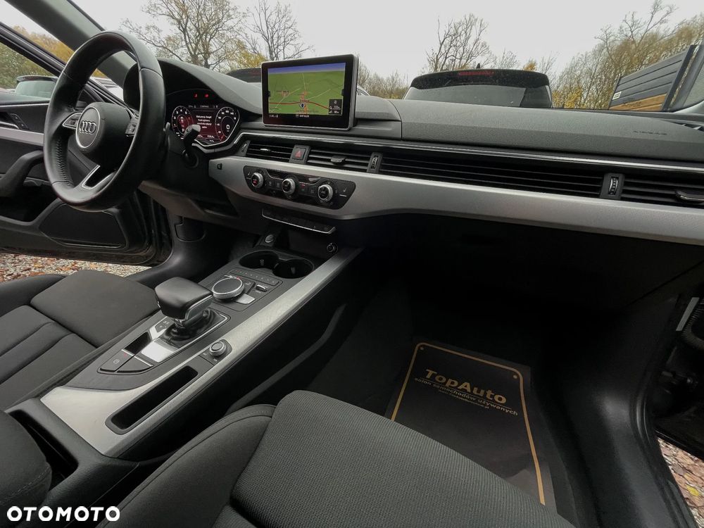 Audi A4 Limousine 2.0 TFSI ultra S tronic - 16