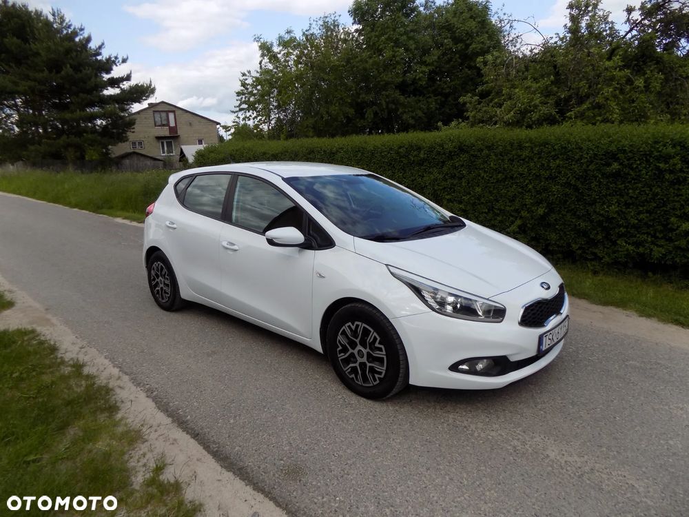 Kia Ceed - 3