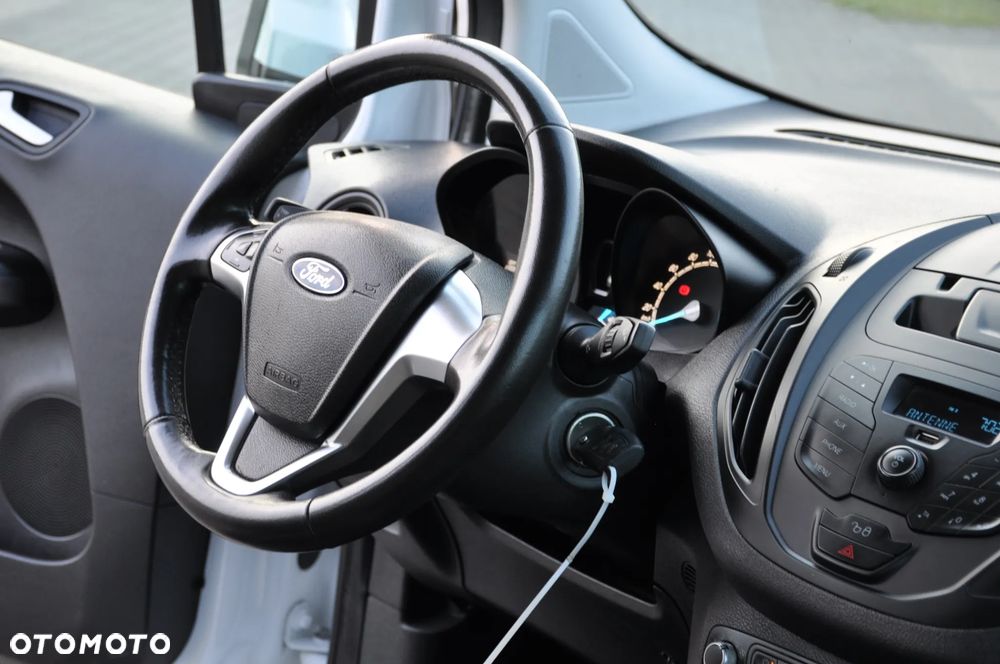 Ford Transit Courier Basis - 24