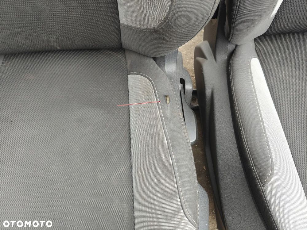 FORD FOCUS MK3 13R FOTLE PRZÓD KANAPA KOMPLET - 2