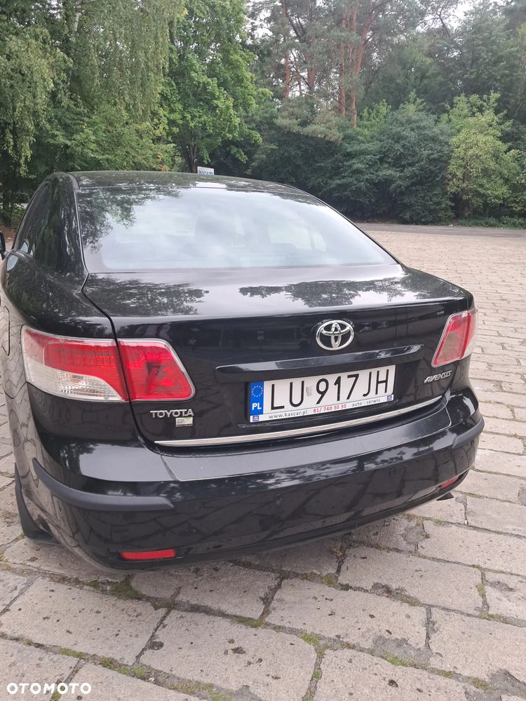 Toyota Avensis 2.0 D-4D Sol - 8
