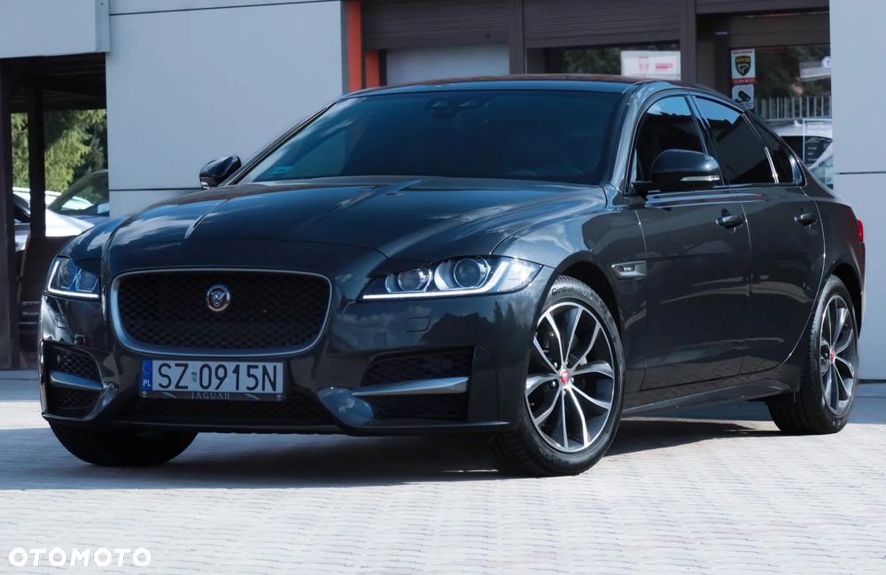 Jaguar XF 20d R-Sport - 5