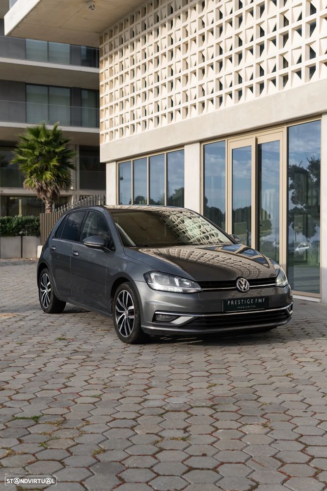 VW Golf - 1