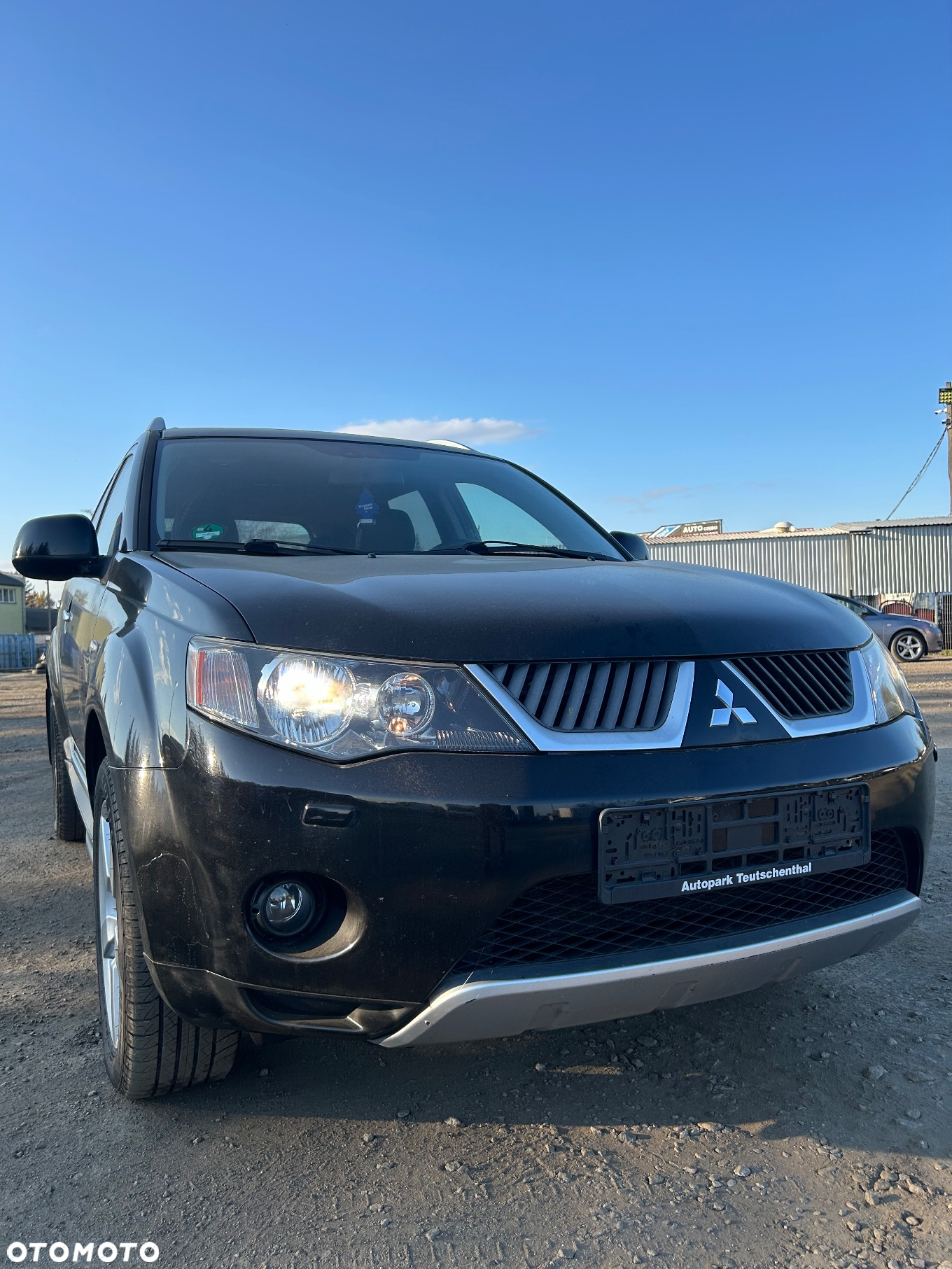 Mitsubishi Outlander 2.4 4WD CVT Intense - 22