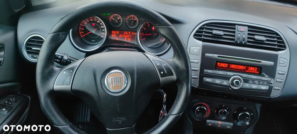 Fiat Bravo 1.4 16V Emotion - 12