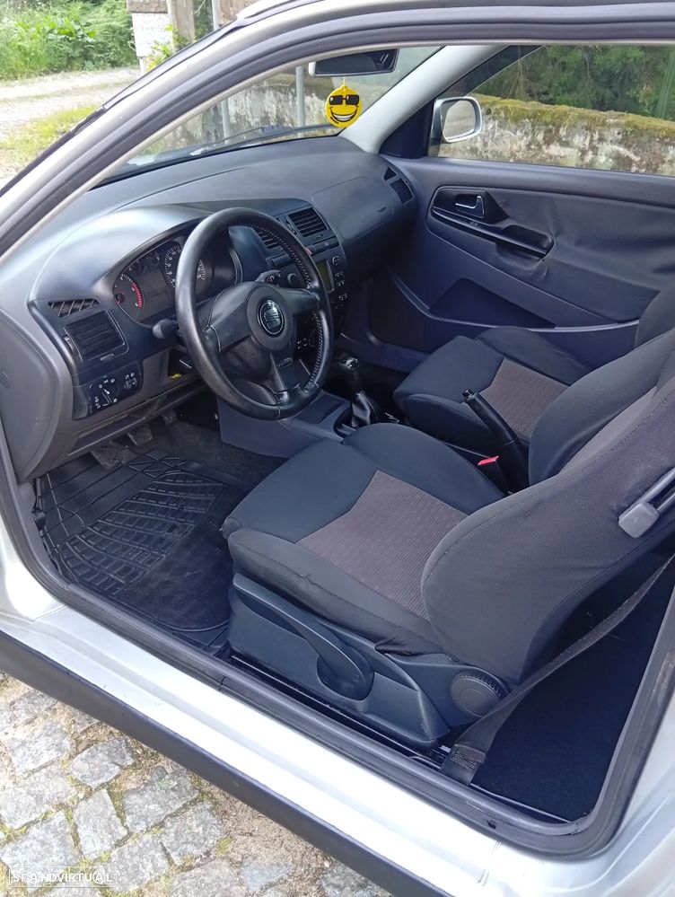 SEAT Ibiza 1.9 TDi Signo - 8