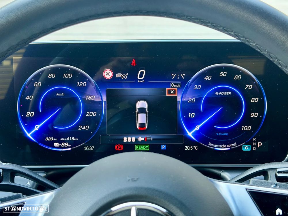 Mercedes-Benz EQE 300 Edition Electric Art - 12