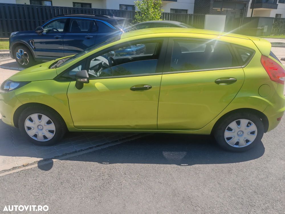 Ford Fiesta 1.25 Ambiente - 1