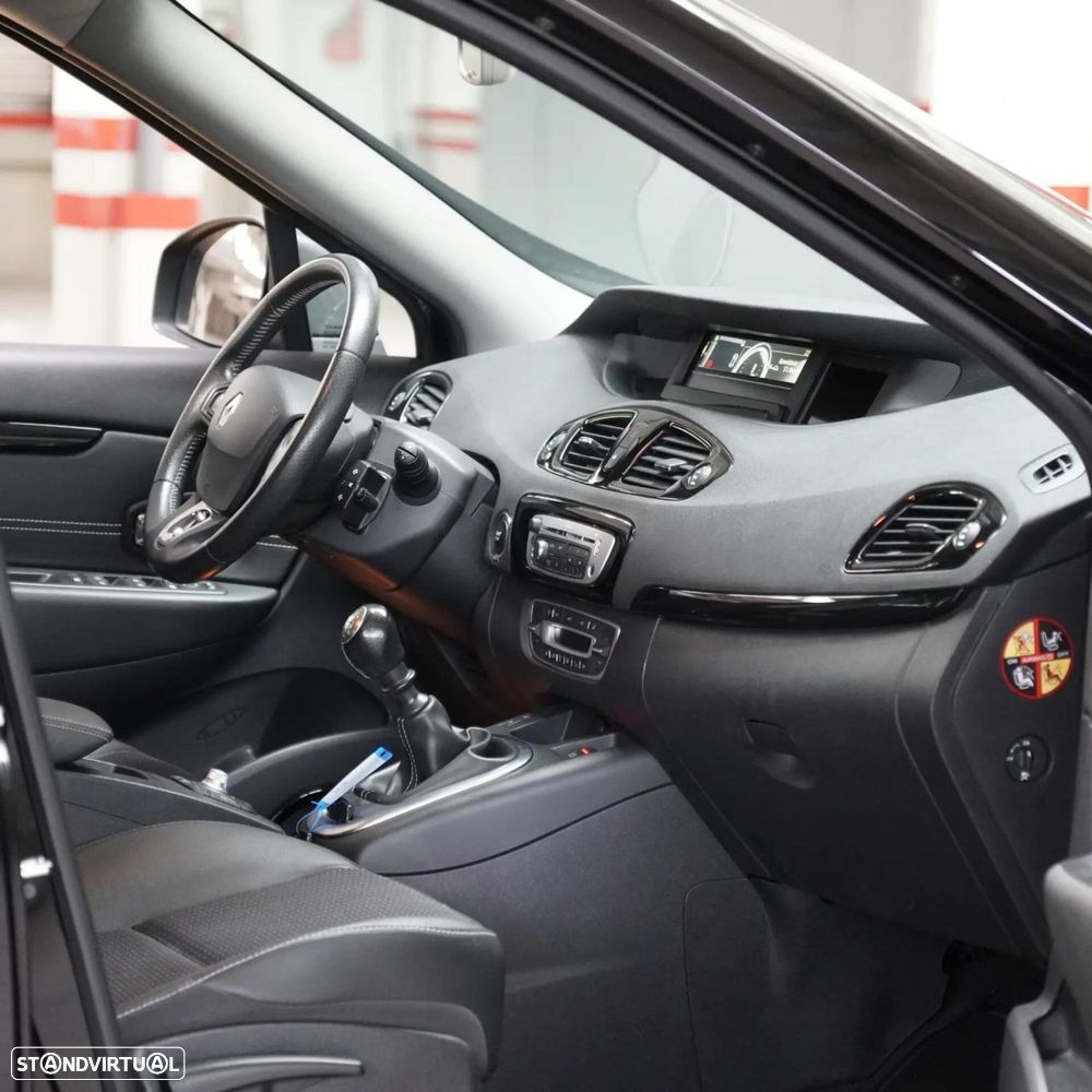 Renault Grand Scénic ENERGY TCe 115 Bose Edition - 15