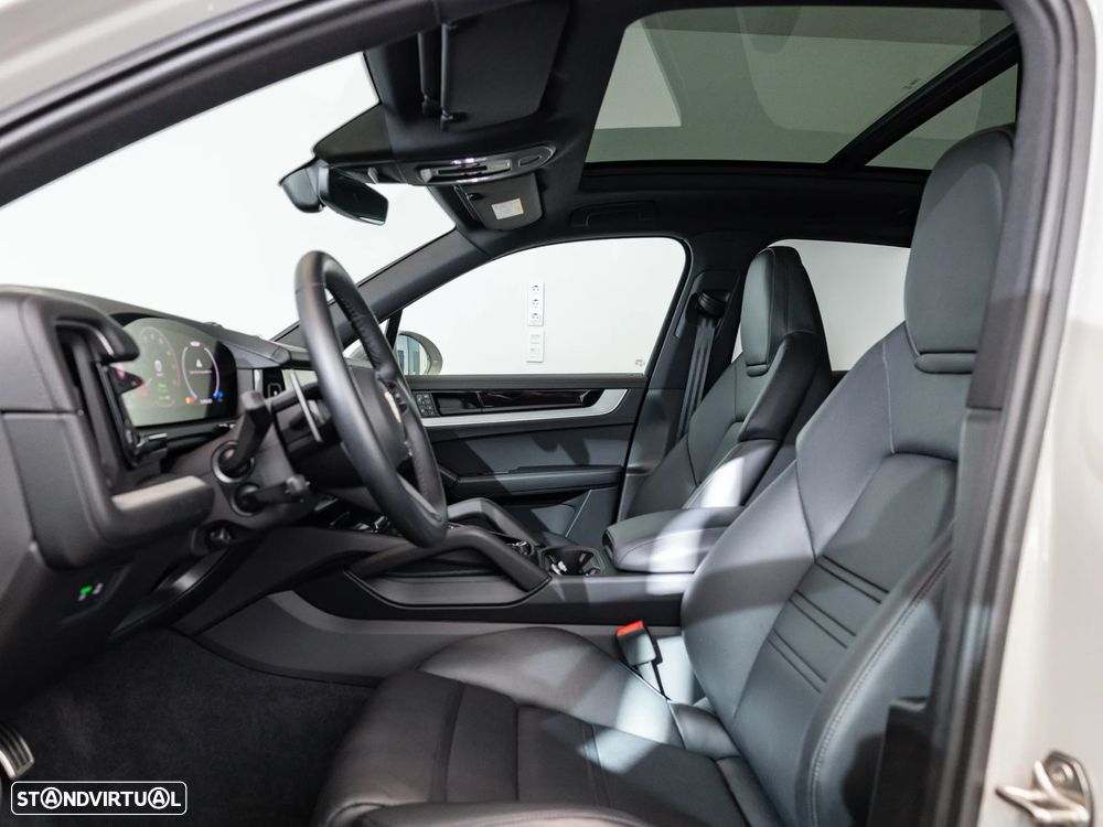 Porsche Cayenne E-Hybrid - 24