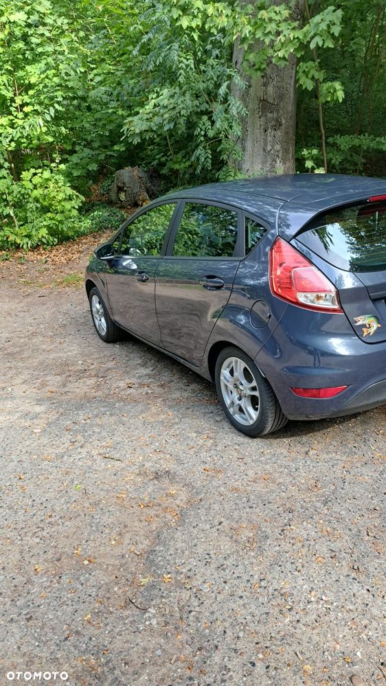 Ford Fiesta - 2