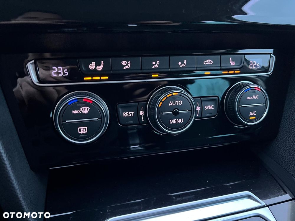 Volkswagen Passat 2.0 TDI BMT Highline DSG - 12