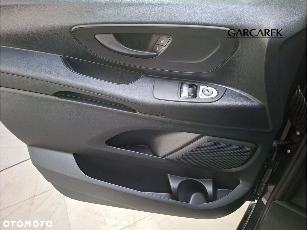 Mercedes-Benz Vito - 22