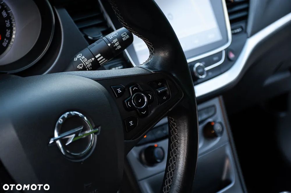 Opel Astra 1.4 Selection - 36