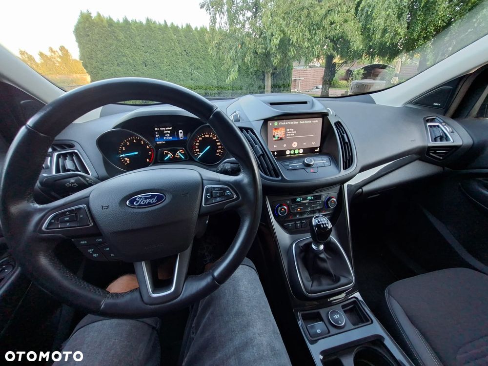 Ford Kuga 1.5 EcoBoost FWD Titanium ASS GPF - 9