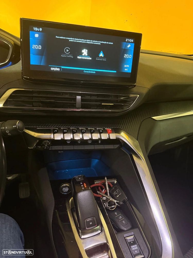 Peugeot 3008 1.5 BlueHDi Allure Pack EAT8 - 21