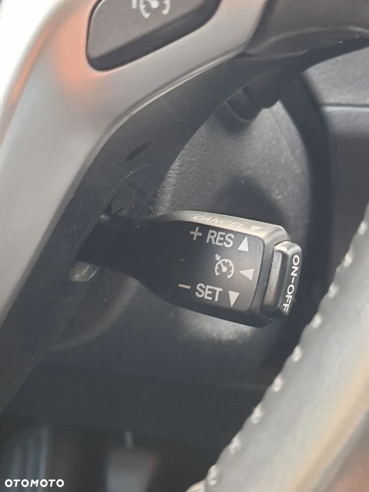 Toyota Verso 1.6 D-4D 5-Sitzer Start/Stop Skyview Edition - 19