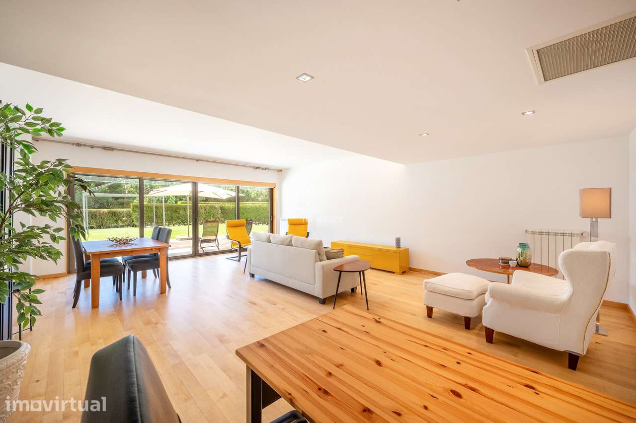 Elegante Apartamento T2 com Jardim Privativo em Condomínio de Prestígi - Grande imagem: 5/35