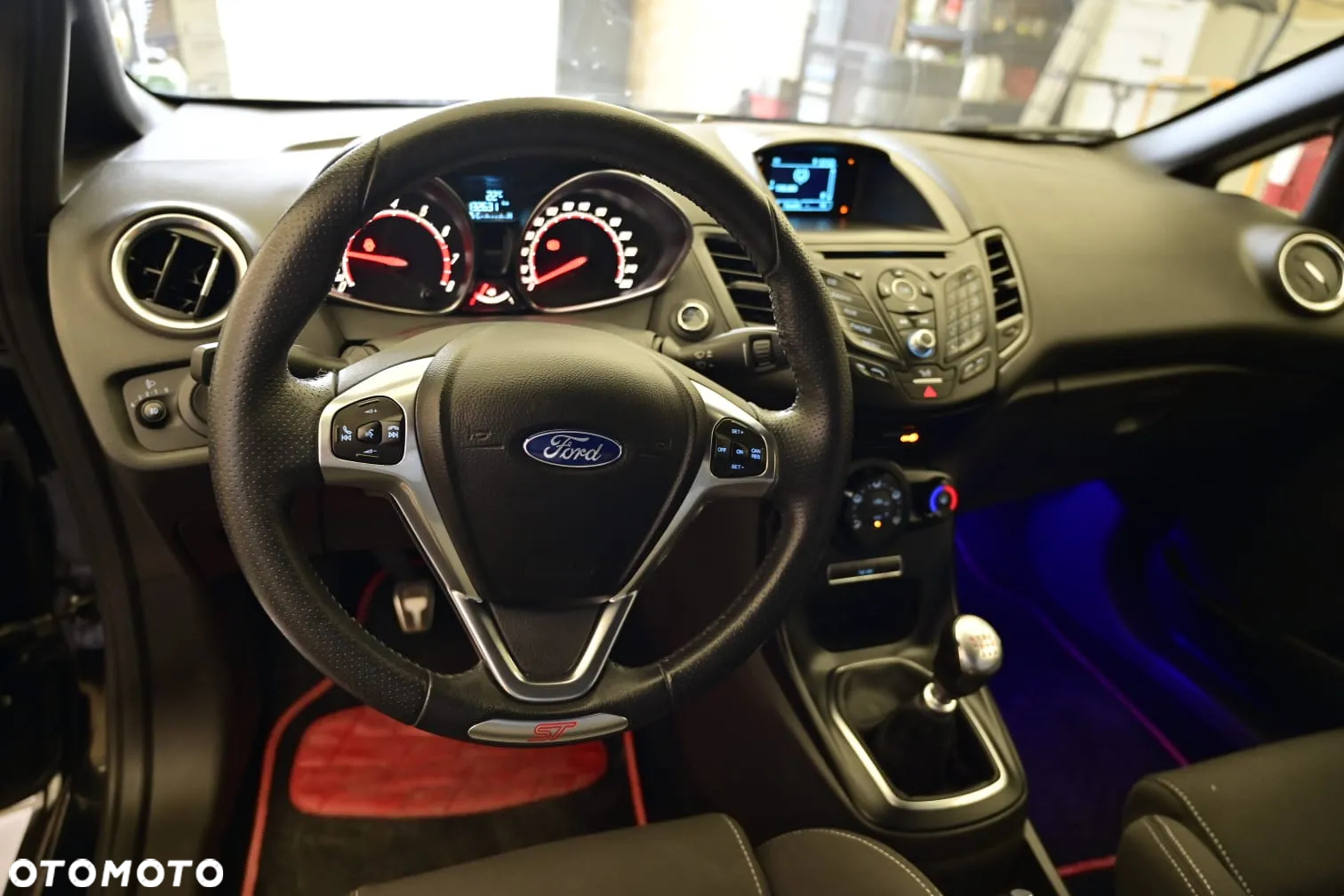 Ford Fiesta 1.6 EcoBoost mit Leder-Sport-Paket ST - 5