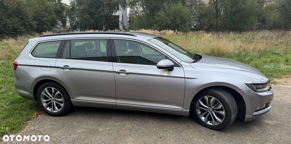 Volkswagen Passat 2018 photo 2