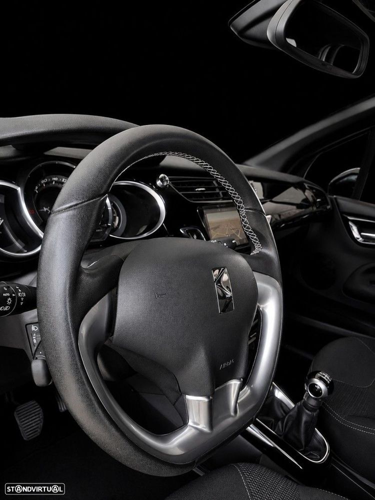 Citroën DS3 1.2 VTi So Chic - 14