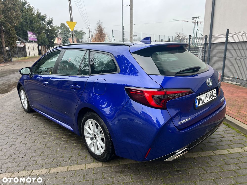 Toyota Corolla 1.8 Hybrid Comfort - 7
