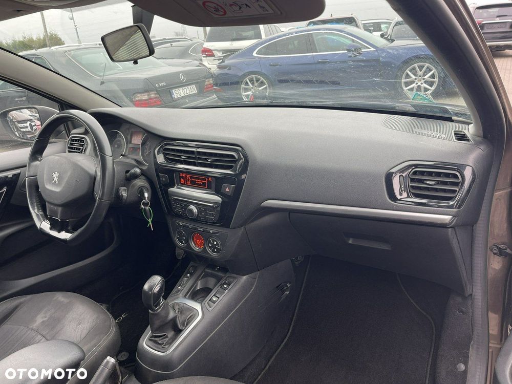 Peugeot 301 1.2 VTi/Pure Tech Active - 9