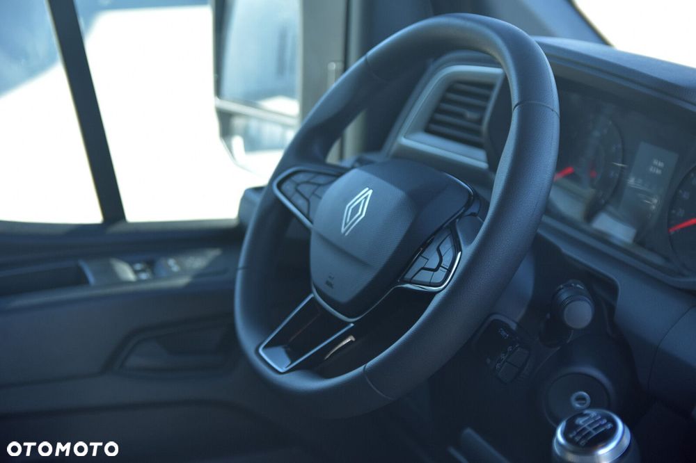 Renault Master Furgon L3H2 2.0 150KM Brygadówka 7 os. - 16