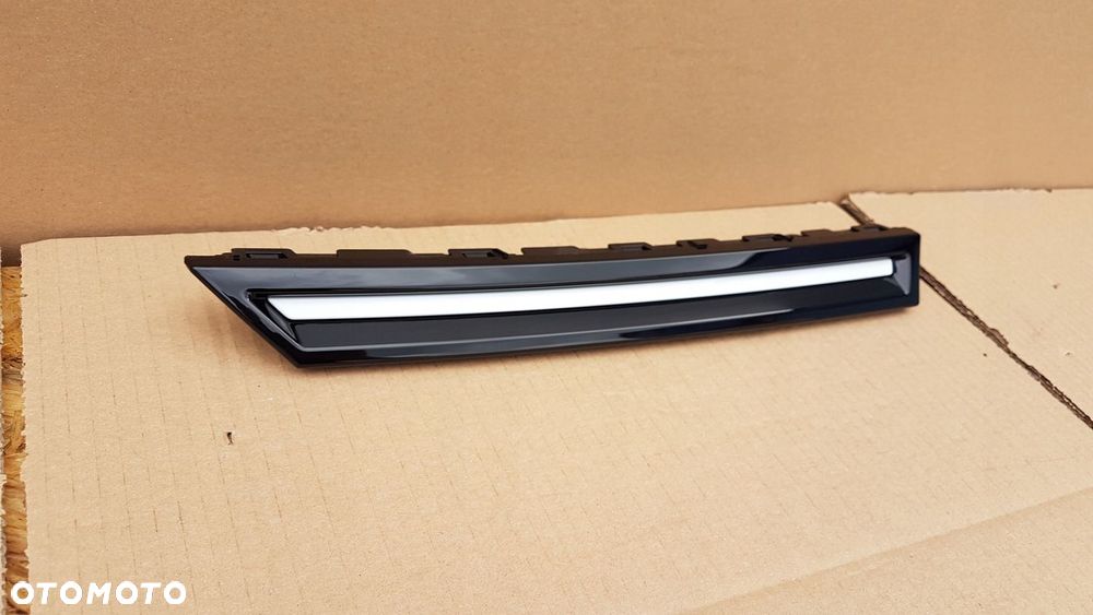 ATRAPA CHŁODNICY ZDERZAKA PRZÓD PRAWY VW ID7 ID.7 14A853720A - 5