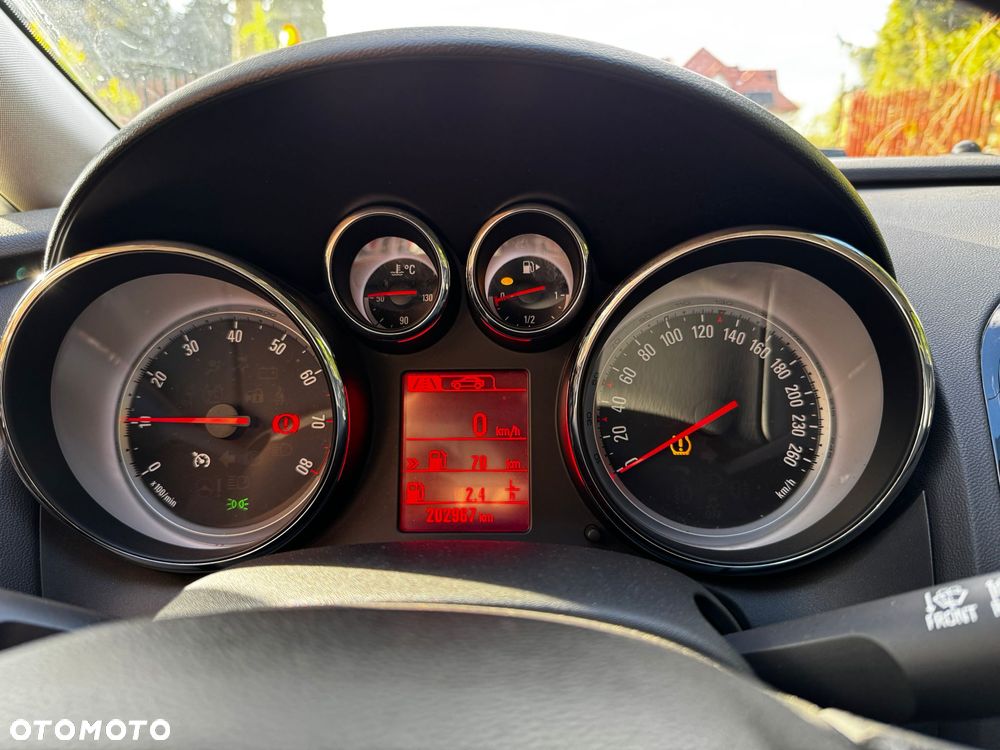 Opel Astra 1.4 Turbo Cosmo - 21