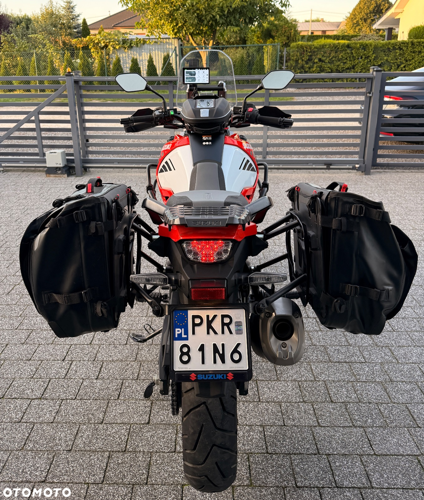 Suzuki DL - 7