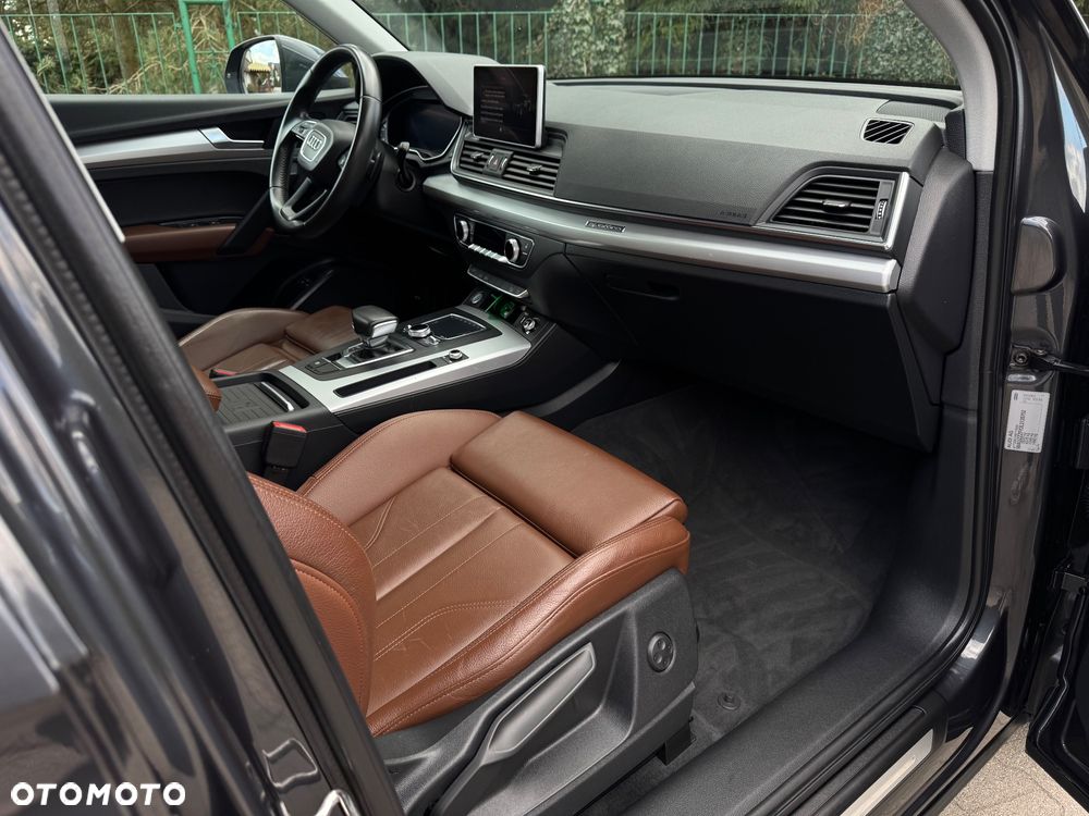 Audi Q5 50 TFSIe quattro S tronic S line business - 25