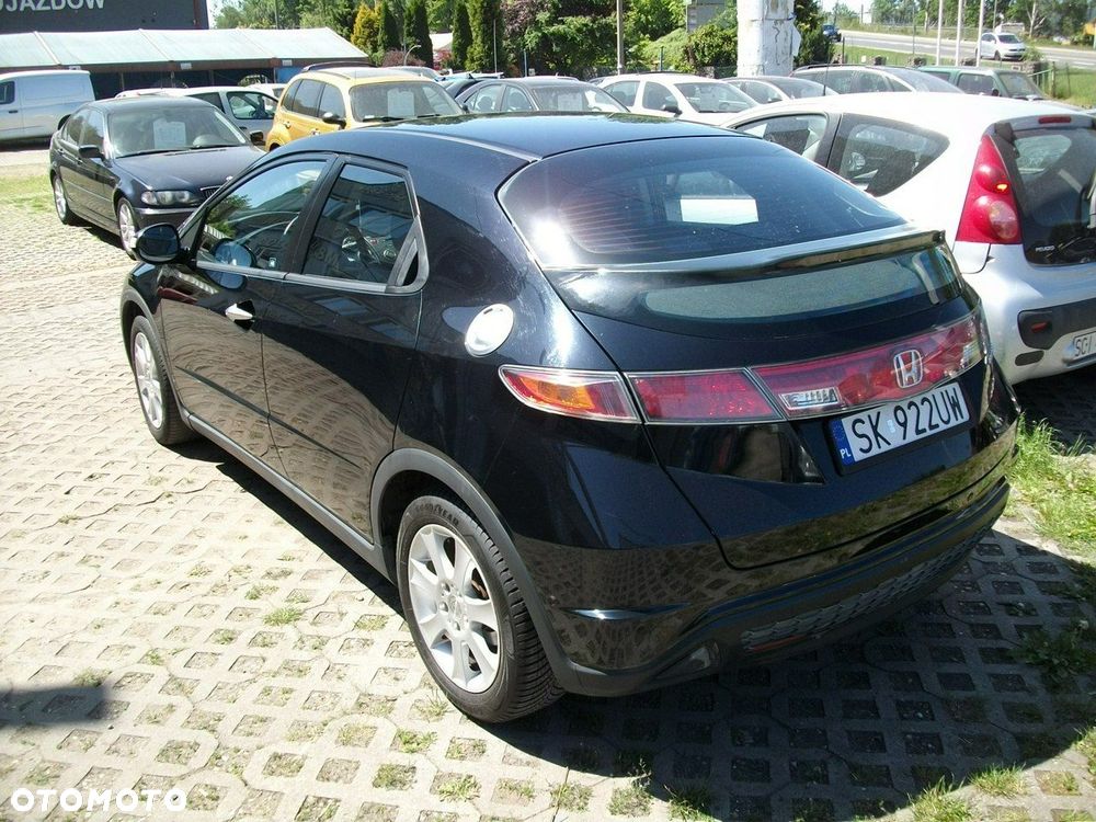 Honda Civic - 4