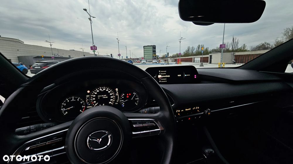 Mazda 3 2.0 mHEV AWD Hikari - 24