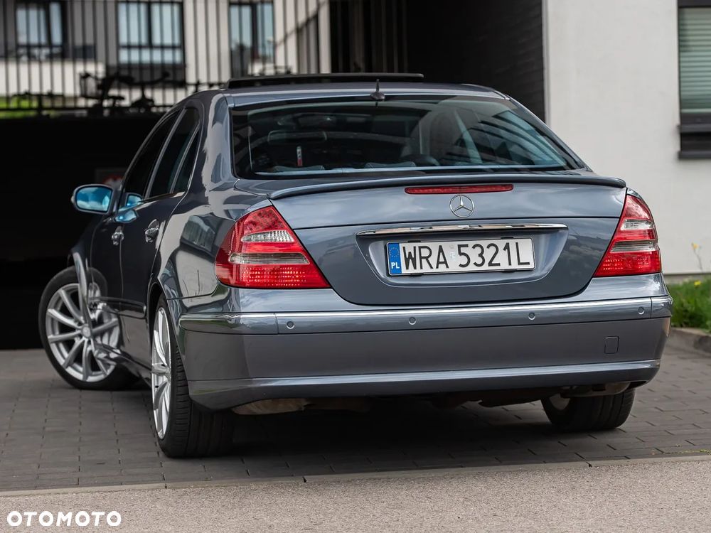 Mercedes-Benz Klasa E 500 Avantgarde - 9