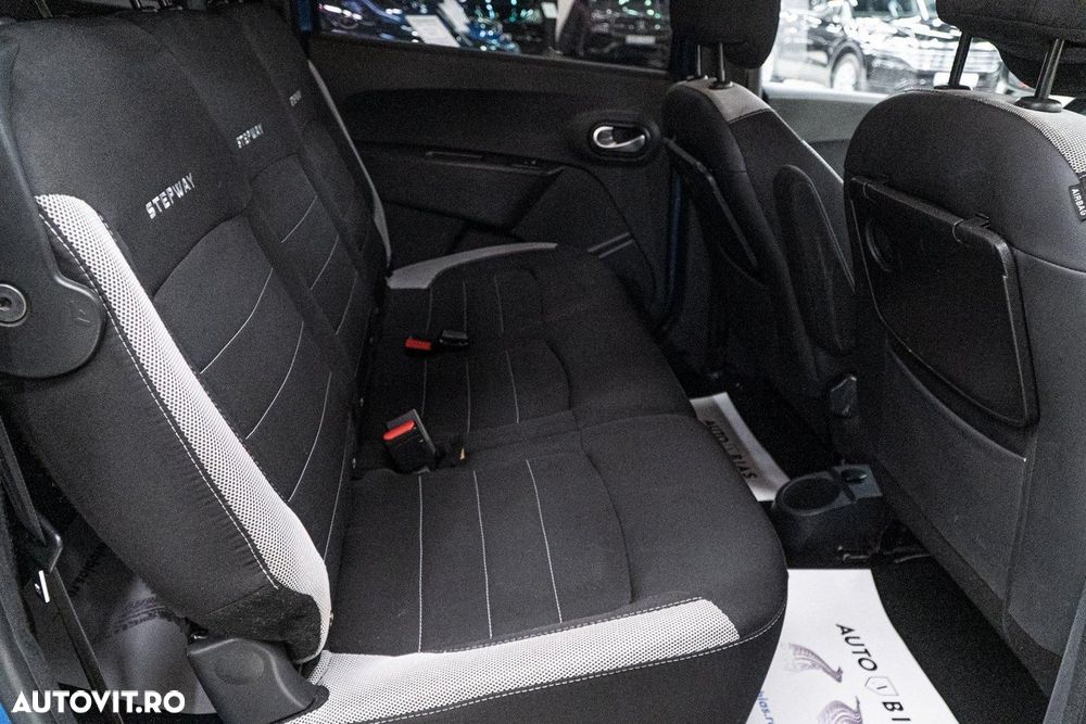 Dacia Lodgy 1.5 dCi Stepway - 8