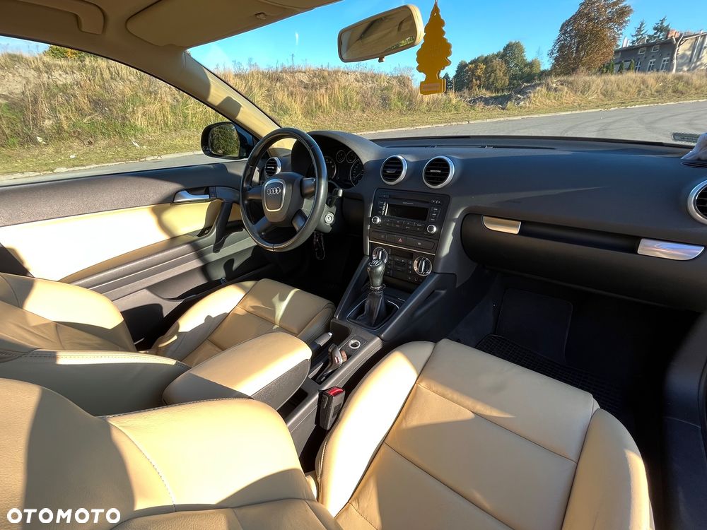 Audi A3 3-drzwiowe 1.4 TFSI Ambiente - 11