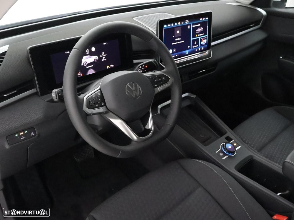 VW T-Roc 1.5 eTSI Trend DSG - 13