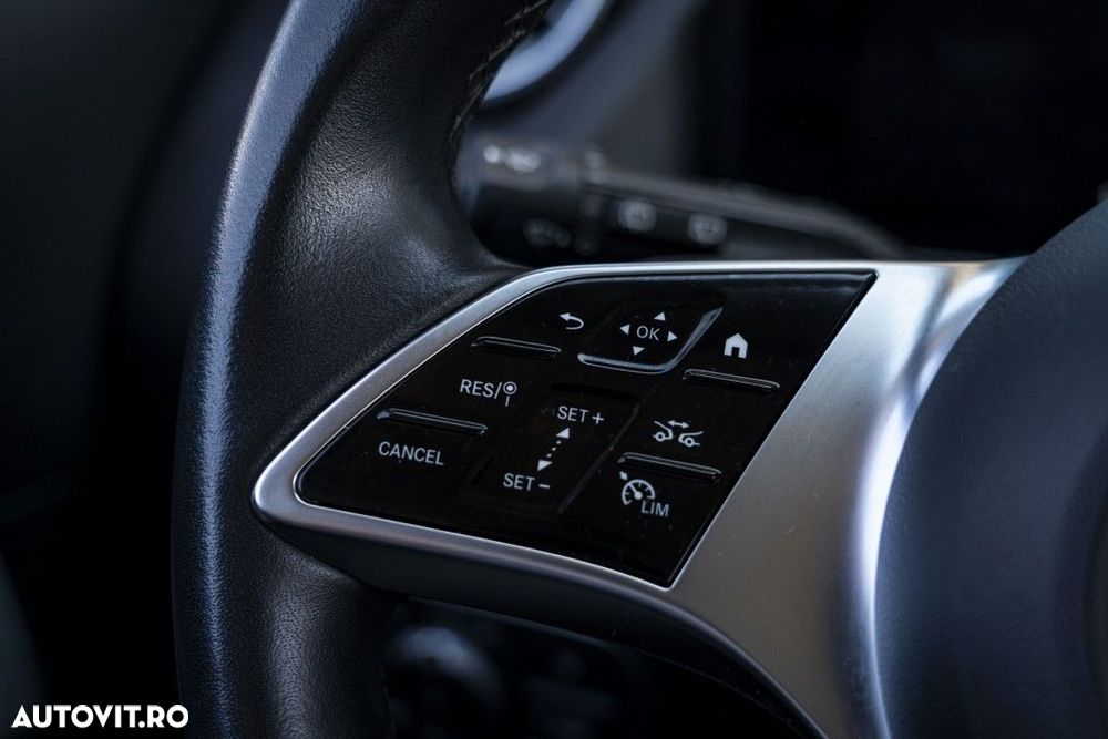 Mercedes-Benz EQA - 19
