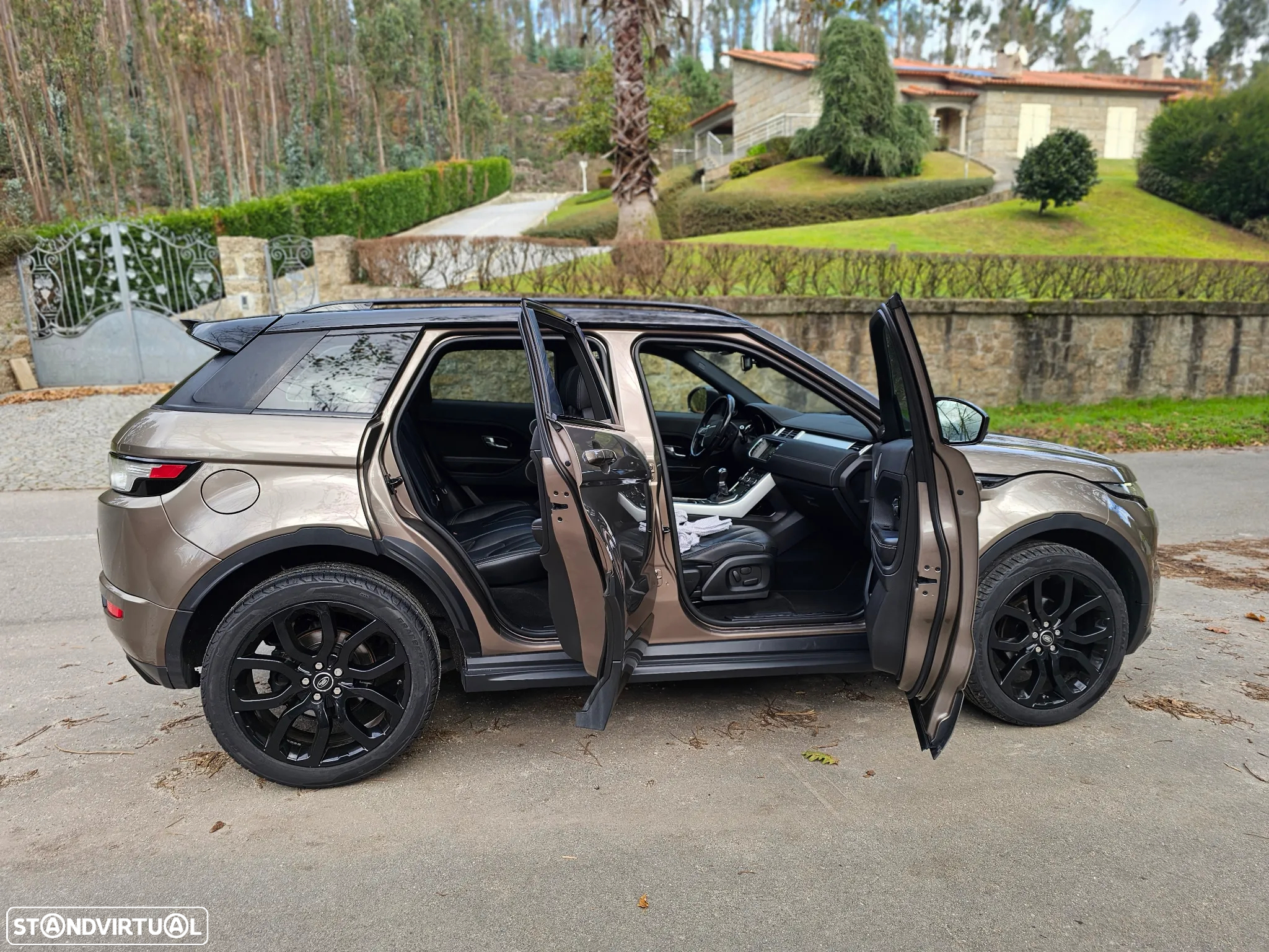 Land Rover Range Rover Evoque 2.2 DW12C Prestige - 17