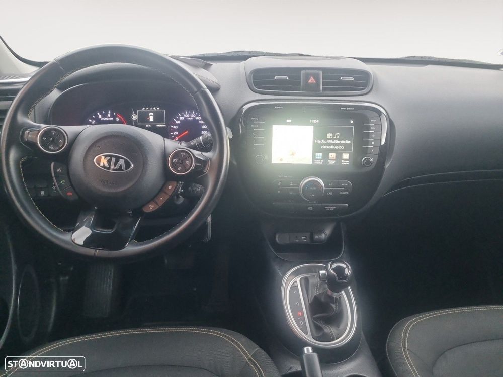 Kia Soul - 10