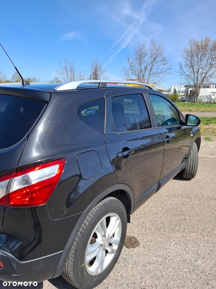 Nissan Qashqai - 8